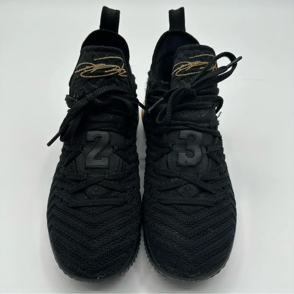 NIKE LEBRON XVI 16 